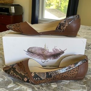 Jessica Simpson Animal print Crisselle size 10 flat. Worn a few  times.